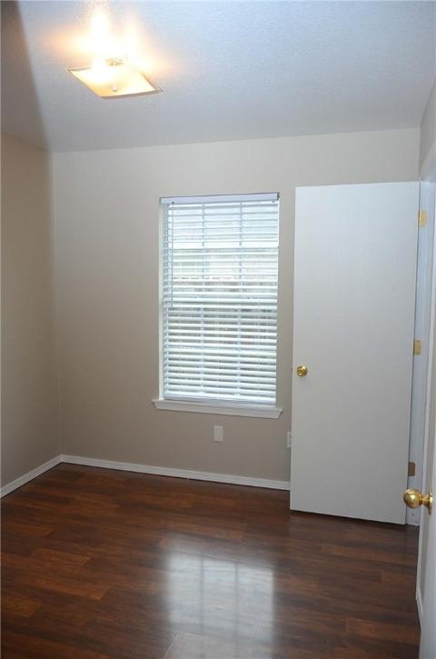 2764 Amhurst Cir, Springdale, AR 72764 photo 9