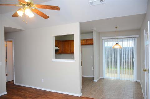 2764 Amhurst Cir, Springdale, AR 72764 photo 3
