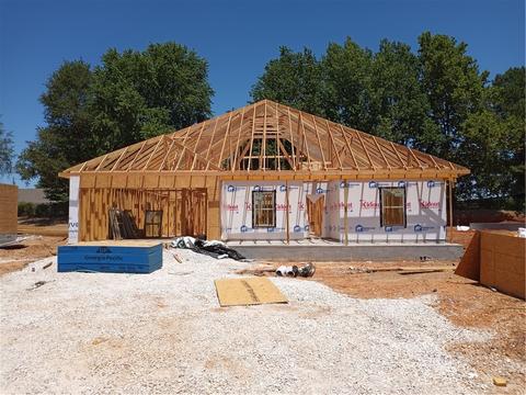 212 Ryder St, Gentry, AR 72734
