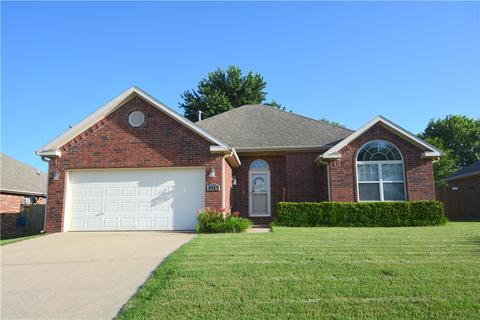 324 Brandons Loop, Springdale, AR 72762 photo 1