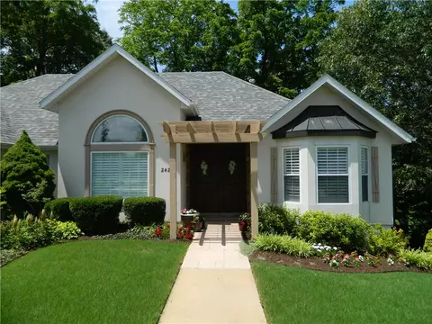 2425 Cimmaron Ave, Springdale, AR 72762 photo 2
