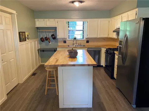 2805 E Osage Dr, Springdale, AR 72764 photo 4