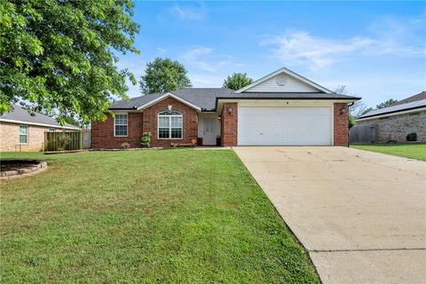 721 Tyler St, Centerton, AR 72719 photo 1