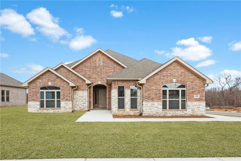 2400 Graham Ln, Pea Ridge, AR 72751
