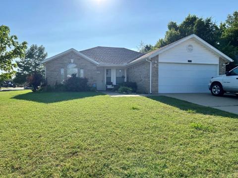 501 Walker St, Centerton, AR 72719 photo 1
