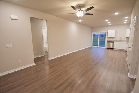 330 Williams Ct, Centerton, AR 72713 photo 3
