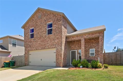 311 E Glendale Ln, Rogers, AR 72758 photo 2