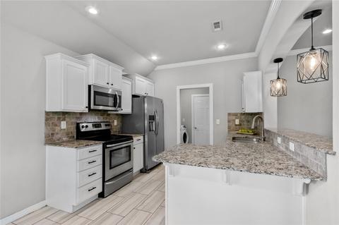 731 Romano Ave, Centerton, AR 72719 photo 9