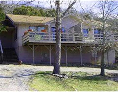 62 Hillside Dr #A&B, Holiday Island, AR 72631