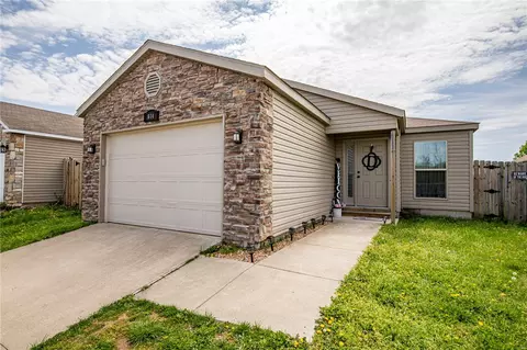 614 Cascade Cir, Springdale, AR 72764 photo 2