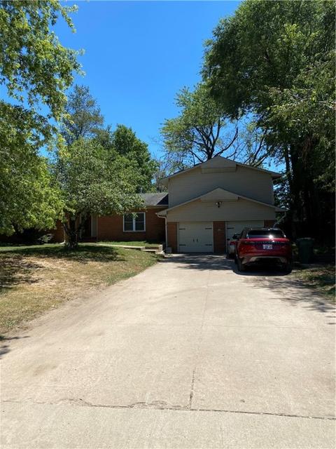 2110 Oak St, Rogers, AR 72758
