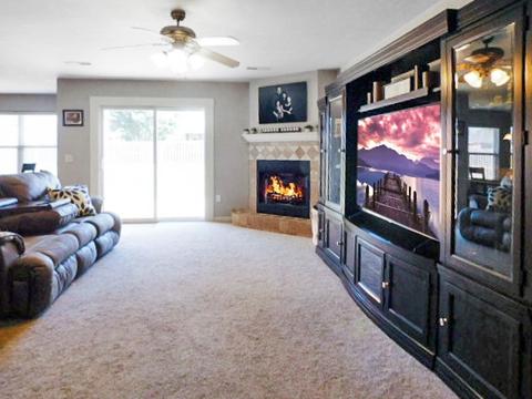 516 Eagle Dr, Gravette, AR 72736 photo 9