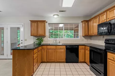 2482 Jean St, Springdale, AR 72762 photo 7