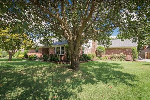 2245 Cheyenne Trl, Springdale, AR 72762 photo 2