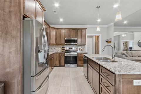 1202 Morra, Springdale, AR 72762 photo 11