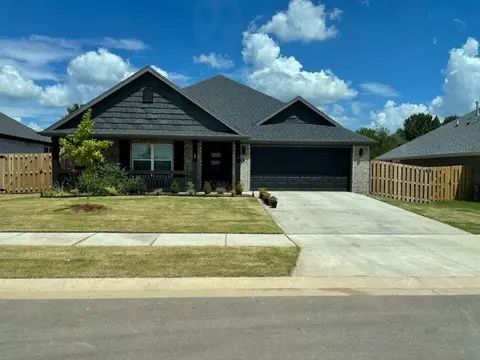 581 Aster St, Centerton, AR 72719 photo 1