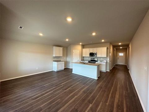 604 Comanche Dr, Gentry, AR 72734 photo 5
