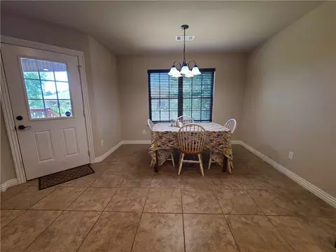 659 Olivia Ln, Centerton, AR 72719 photo 10