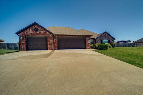 523 Thrush St, Lowell, AR 72745 photo 4