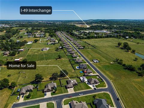 523 Thrush St, Lowell, AR 72745 photo 6
