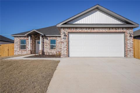 240 Williams Ct, Centerton, AR 72713 photo 1