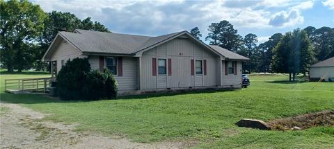 41 La Quinta Loop, Holiday Island, AR 72631