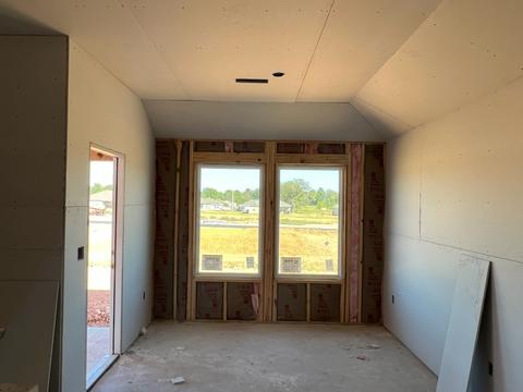 708 Comanche Dr, Gentry, AR 72734 photo 6
