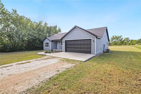 910 E North St, Lincoln, AR 72744 photo 22