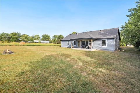 910 E North St, Lincoln, AR 72744 photo 21
