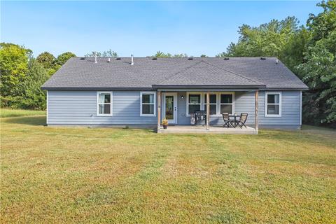 910 E North St, Lincoln, AR 72744 photo 2