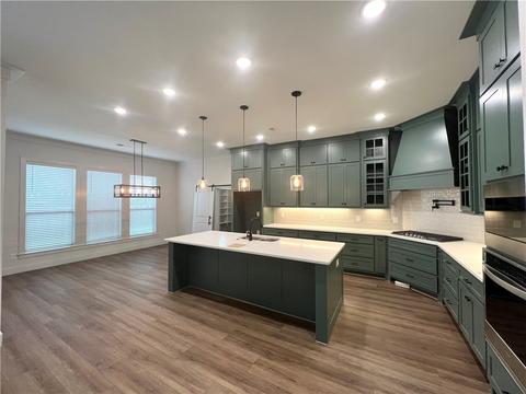 8235 San Giacomo Ave, Springdale, AR 72762