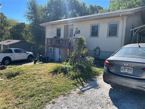814 W Bower Ave, Harrison, AR 72601 photo 2