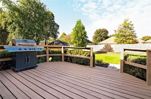 208 Blake Dr, Centerton, AR 72719 photo 6