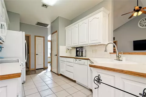 208 Blake Dr, Centerton, AR 72719 photo 20