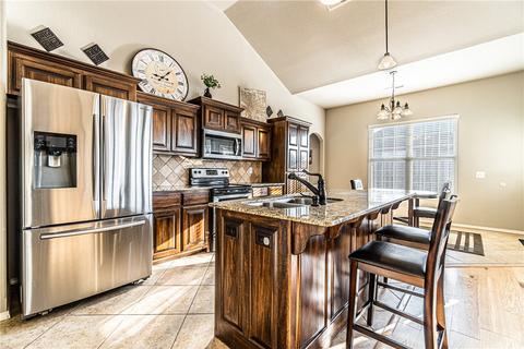 770 Venice St, Centerton, AR 72719 photo 3