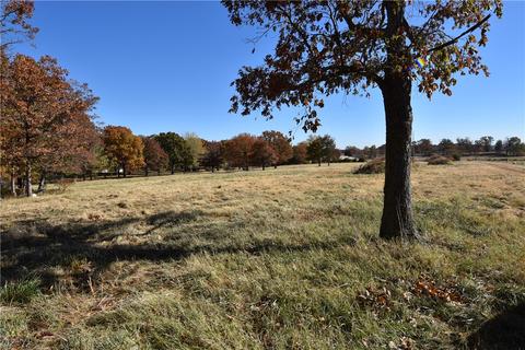 8169 N Tycoon Rd, Centerton, AR 72712 photo 6