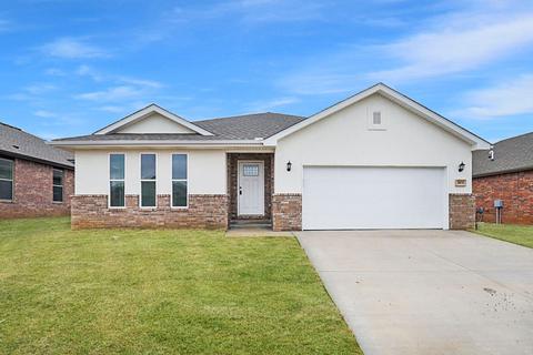 2071 Periwinkle Pl, Centerton, AR 72719