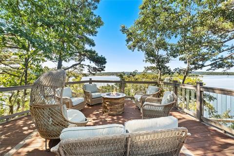 13 Puckett Rd, Rogers, AR 72756