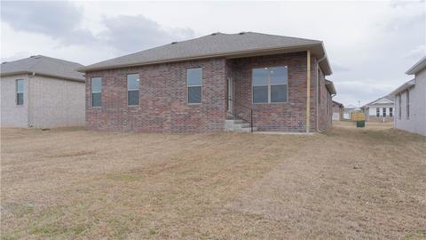 2060 Periwinkle Pl, Centerton, AR 72719 photo 2
