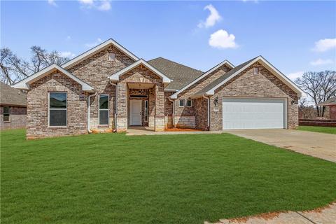 2420 Lock Ln, Pea Ridge, AR 72751