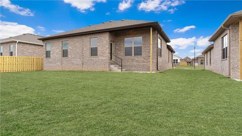 2040 Periwinkle Pl, Centerton, AR 72719 photo 3