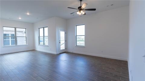 2040 Periwinkle Pl, Centerton, AR 72719 photo 8