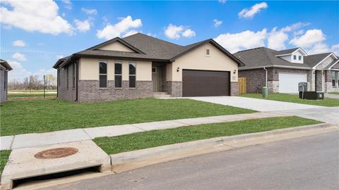 2040 Periwinkle Pl, Centerton, AR 72719 photo 4
