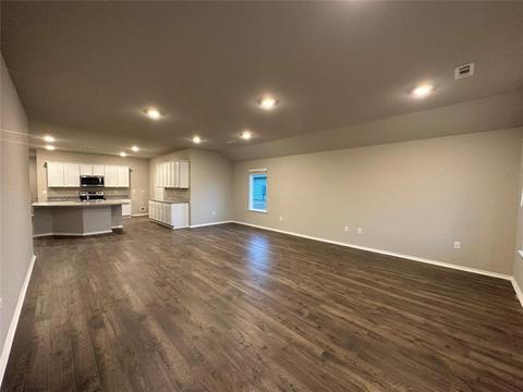 806 Comanche Dr, Gentry, AR 72734 photo 8