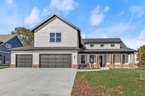 818 Spurgeon Ln, Prairie Grove, AR 72753