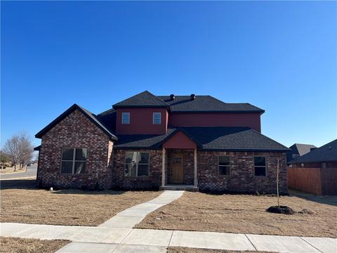 1805 SW Riverstone Rd, Bentonville, AR 72712
