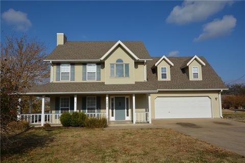 1392 Crestview Ave, Decatur, AR 72722 photo 1