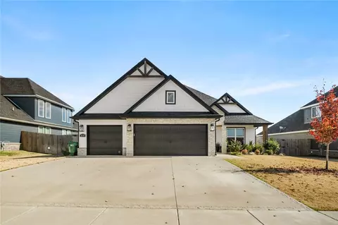 1670 Sugar Maple St, Centerton, AR 72719 photo 1