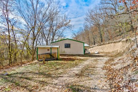 60952 4710 Rd, Watts, OK 74964