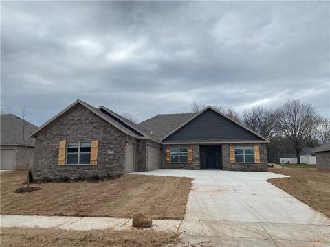 166 Sheep Dog Ave, Farmington, AR 72730